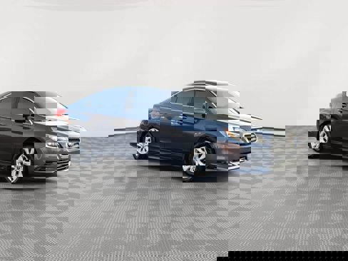 Used 2017 Subaru Legacy 2.5i Premium image 2