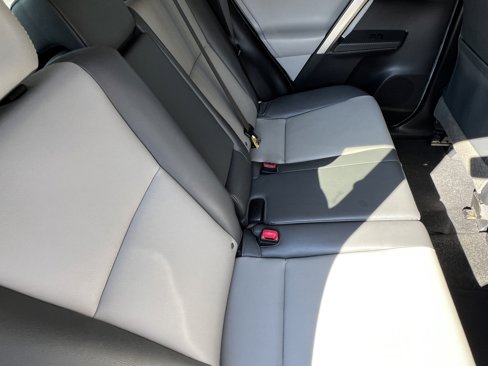 Used 2013 Toyota RAV4 Limited image 37