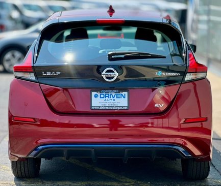 Used 2021 Nissan Leaf SV image 4