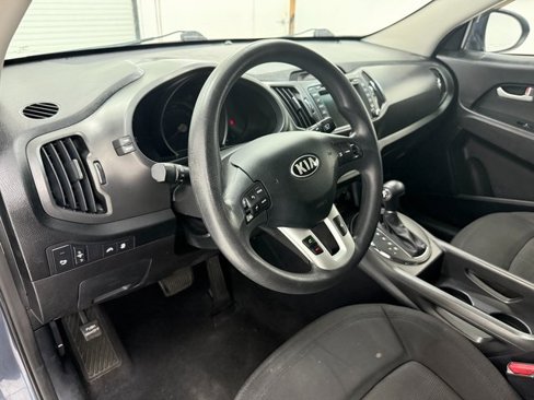 Used 2013 Kia Sportage LX w/ Convenience Pkg image 8