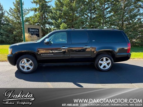 Used 2008 Chevrolet Suburban LTZ w/ LTZ Preferred Equipment Group image 1