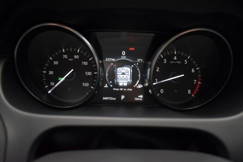Used 2017 Land Rover Discovery Sport HSE image 16