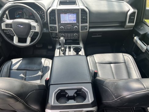 Used 2019 Ford F150 Lariat w/ Equipment Group 502A Luxury image 10