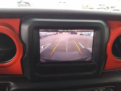 Used 2018 Jeep Wrangler Unlimited Sport S image 15