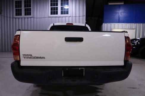 Used 2015 Toyota Tacoma 2WD Access Cab image 4