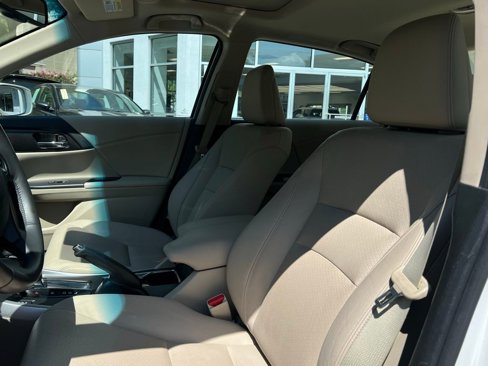 Used 2014 Honda Accord EX-L image 13