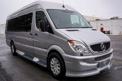 Used 2013 Mercedes-Benz Sprinter 2500 image 4