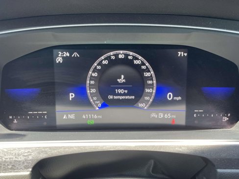 Used 2022 Volkswagen Tiguan SE image 25