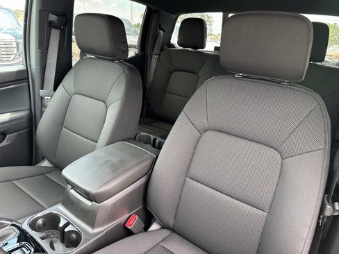 New 2025 GMC Canyon Elevation w/ Convenience Package image 25