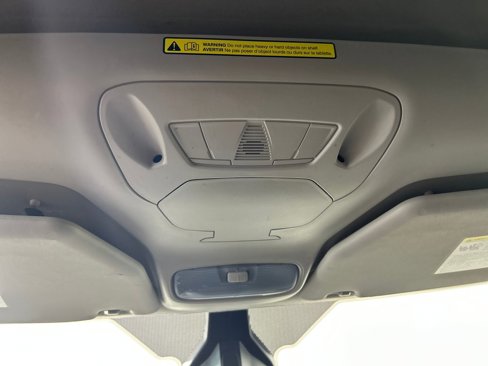 Used 2020 Ford Transit Connect XL image 24