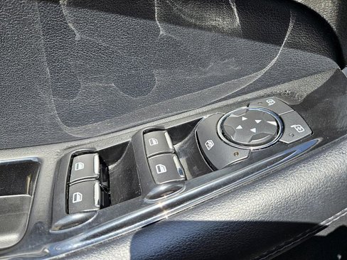 Used 2018 Ford Edge SEL w/ Equipment Group 201A image 30