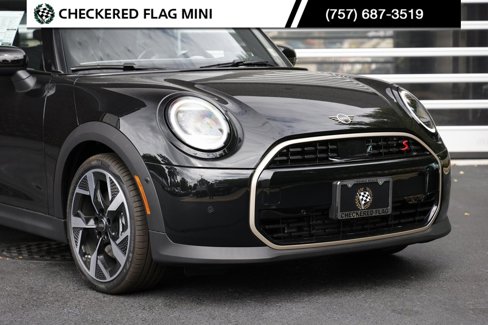 New 2025 MINI Cooper S image 2