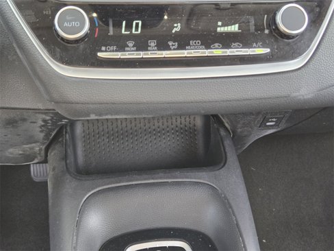 Used 2024 Toyota Corolla LE image 20