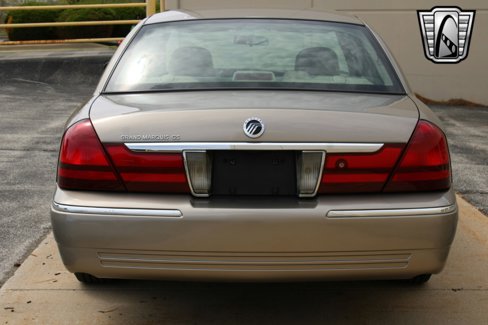 Used 2004 Mercury Grand Marquis GS image 6
