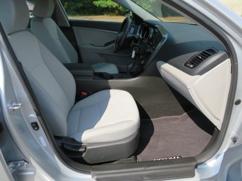 Used 2012 Kia Optima LX w/ Convenience Pkg image 36