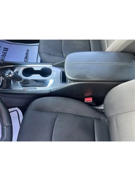 Used 2017 Chevrolet Malibu LT w/ Driver Confidence Package image 14