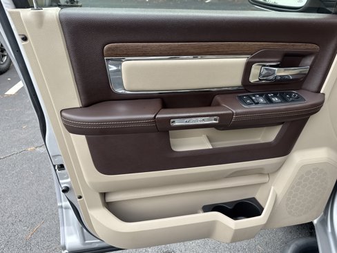 Used 2018 RAM 1500 Laramie w/ Convenience Group image 17