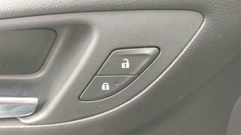 Used 2022 Chevrolet Equinox Premier image 17