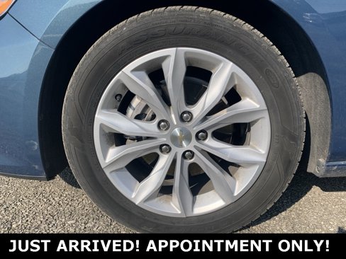 Used 2024 Chevrolet Malibu LT image 8
