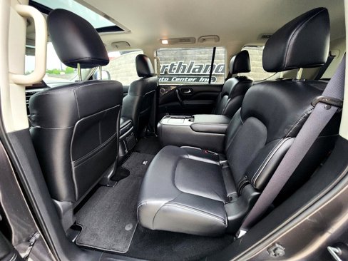 Used 2024 INFINITI QX80 Luxe image 29