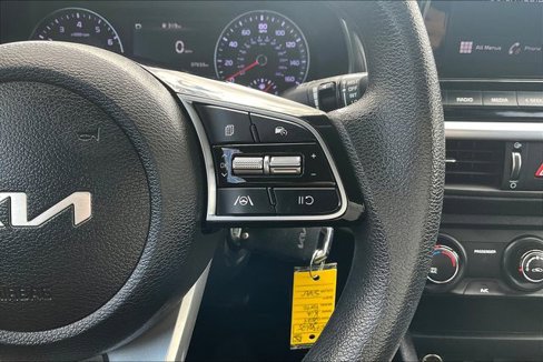 Used 2024 Kia Forte LXS image 17