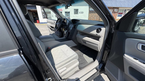 Used 2011 Honda Pilot LX image 41