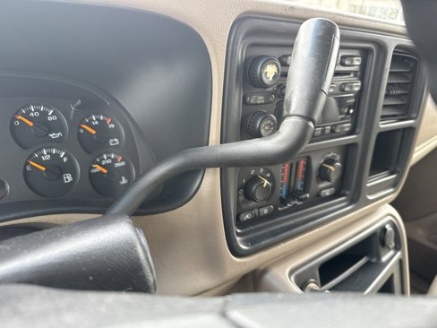Used 2003 Chevrolet Tahoe Z71 image 19