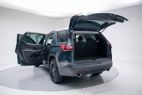 Used 2018 Chevrolet Traverse LT image 19