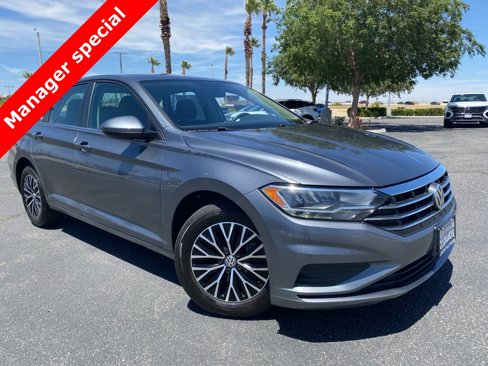Used 2021 Volkswagen Jetta R-Line image 1