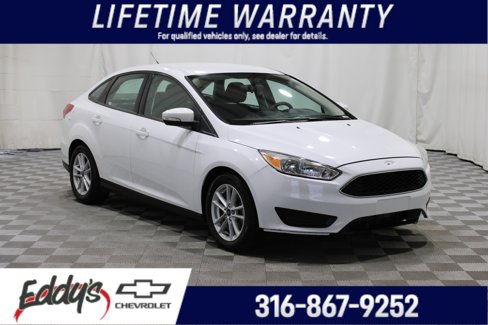 Used 2017 Ford Focus SE image 1