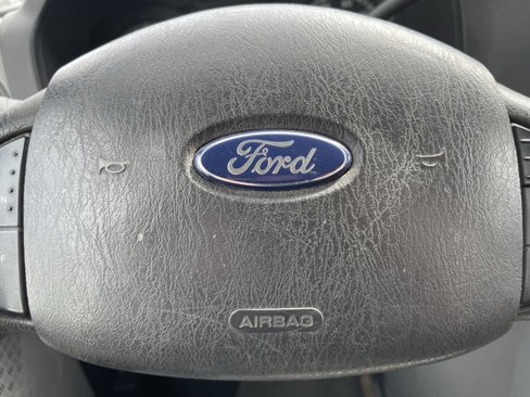 Used 2009 Ford E-350 and Econoline 350 XLT image 39