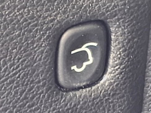 Used 2021 Jeep Grand Cherokee Limited X image 27