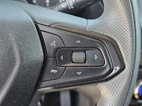 Used 2022 Chevrolet TrailBlazer LT w/ LPO, Blackout Package image 34