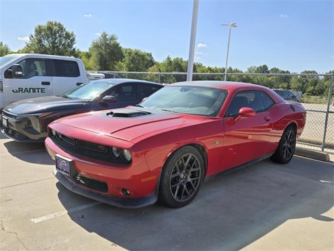 Used 2017 Dodge Challenger R/T Scat Pack image 3