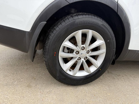 Used 2018 Kia Sorento FWD image 26