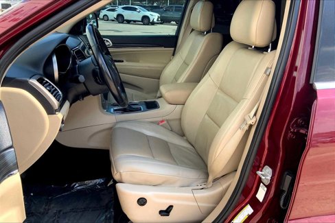 Used 2020 Jeep Grand Cherokee Limited w/ Luxury Group II image 7