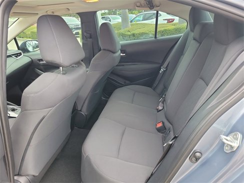 Used 2020 Toyota Corolla LE image 10