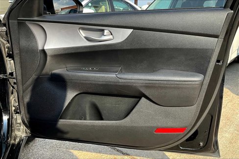 Certified 2023 Kia Forte LXS image 20