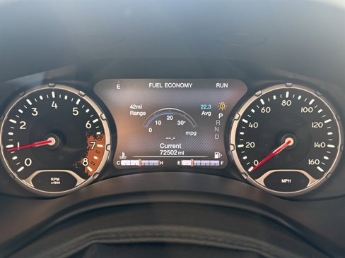 Used 2016 Jeep Renegade Trailhawk w/ Premium Trailhawk Package image 49