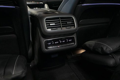 Used 2024 Mercedes-Benz Maybach GLS 600 image 50