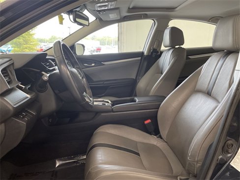 Used 2018 Honda Civic Touring image 20