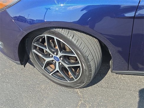 Used 2017 Ford Focus SEL image 31