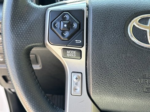 Used 2019 Toyota 4Runner SR5 Premium image 18