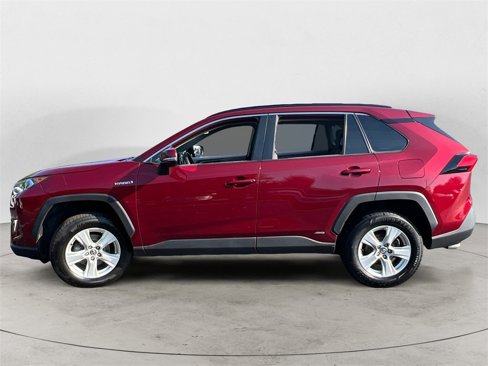Used 2020 Toyota RAV4 XLE image 5