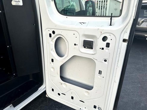 Used 2011 Ford E-150 and Econoline 150 w/ Commercial Cargo Van Pkg image 23