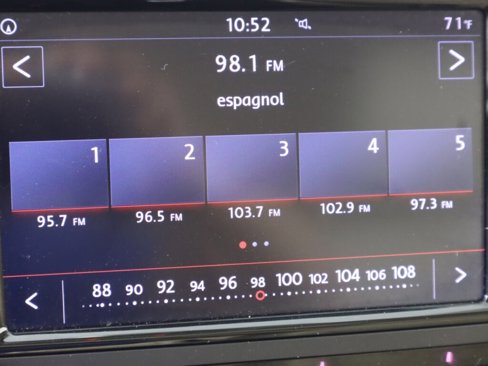 Used 2019 Volkswagen Passat 2.0T SE R-Line image 16