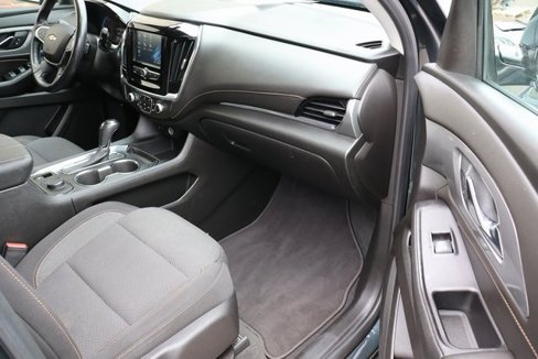 Used 2018 Chevrolet Traverse LT image 46