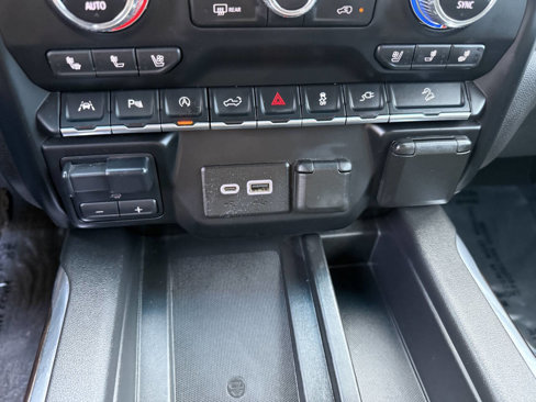 Used 2020 GMC Sierra 1500 SLT image 48
