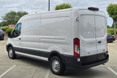 Used 2023 Ford Transit 250 Medium Roof AWD image 6