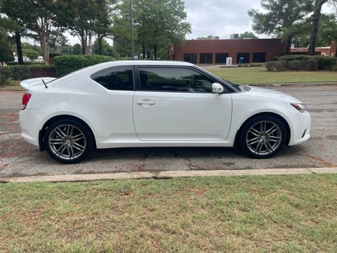 Used 2013 Scion tC image 6